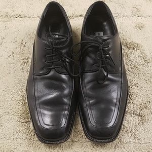 Johnston & Murphy Black Leather Shoes 10